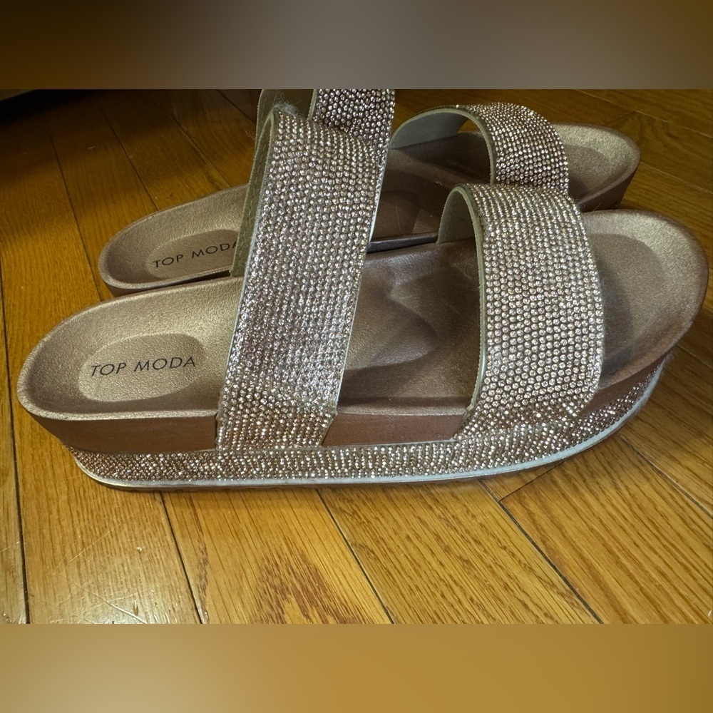 Top Moda Gold Slide Sandals - Picture 4 of 6